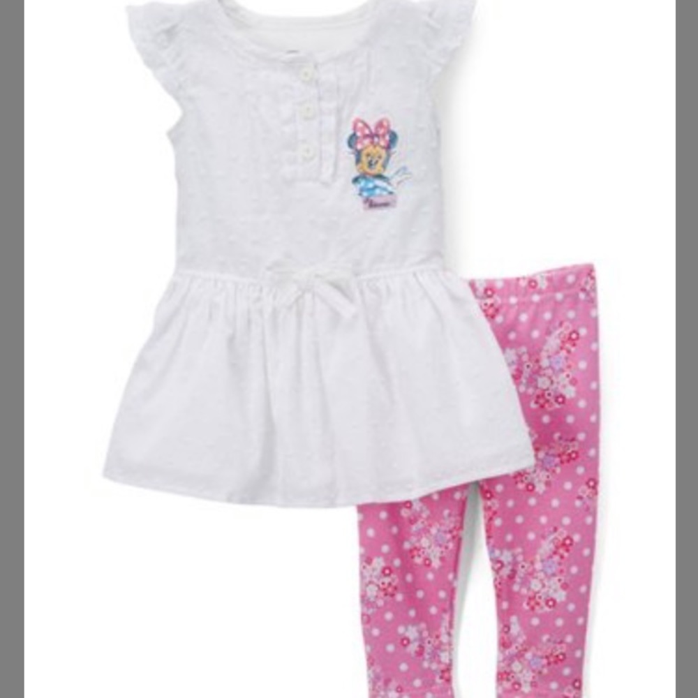 Minnie Mouse outfit — Disney